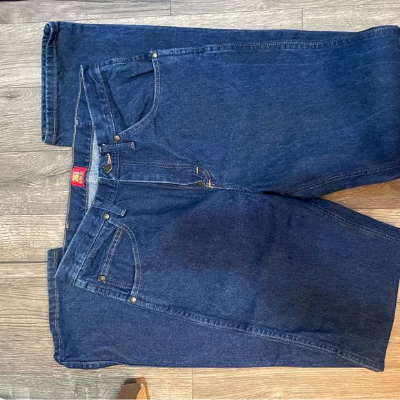 Like new Wrangler 36MWZ Slim Fit jeans sz 33x36 - Picture 2 of 5
